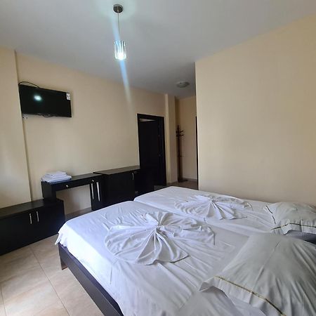 Hotel Kukesi Lin Bagian luar foto