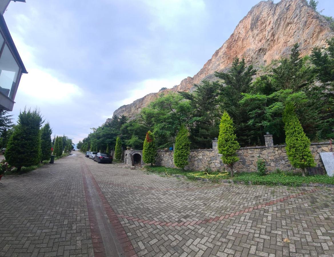 Hotel Kukesi Lin Bagian luar foto
